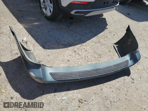 2006 Dodge Grand Caravan SE with VIN 1D4GP24R06B688080, listed as a Copart auction lot 52674335 with 193,521 mi miles and Salvage Title. Bid and sale history available at DreamBid. Image 13.