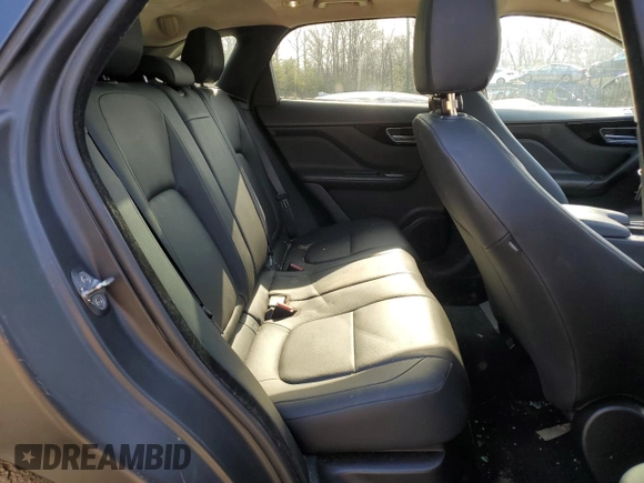 2019 Jaguar F-Pace 25t Premium с VIN SADCJ2FX2KA396248, выставлен на аукционе Copart как лот 43363835 с пробегом 96 282 миль миль и Списание • Salvage title. История ставок и продаж доступна на DreamBid. Изображение 11.