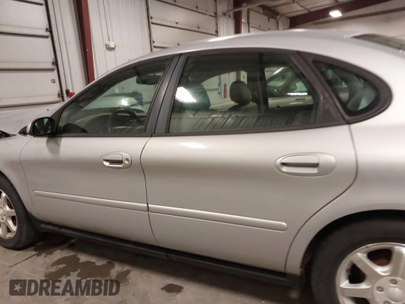 2007 Ford Taurus SEL with VIN 1FAFP56U67A104161, listed as a IAAI auction lot 41885584 with 98,919 mi miles and . Bid and sale history available at DreamBid. Image 15.