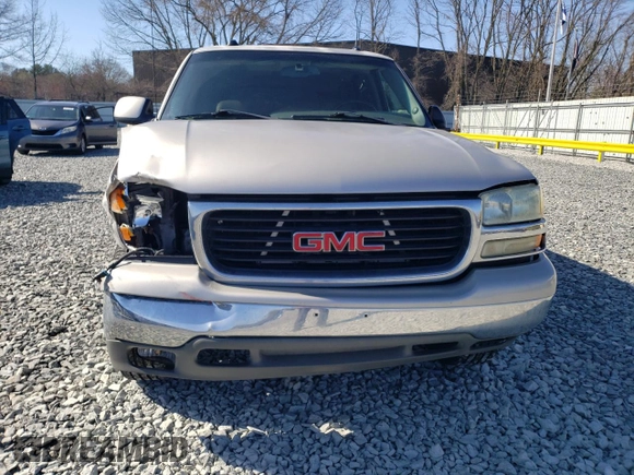 2004 GMC Yukon SLT z VIN 1GKEC13T64R286726, wystawiony jako Copart lot #52852365 z przebiegiem 243 292 mil mil oraz Czysty tytuł • Clean title. Historia ofert i sprzedaży dostępna na DreamBid. Obrazek 5.
