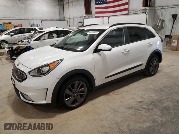 2017 Kia Niro EX with VIN KNDCC3LC2H5081934, listed as a Copart auction lot 50899005 with 142,994 mi miles and Clean Title. Bid and sale history available at carsss.com. Image 1.