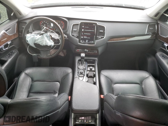 2016 Volvo XC90 T6 Momentum z VIN YV4A22PK7G1091884, wystawiony jako Copart lot #55152595 z przebiegiem 90 894 mil mil oraz Szkoda całkowita • Salvage title. Historia ofert i sprzedaży dostępna na DreamBid. Obrazek 8.