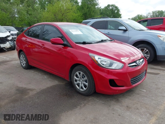 2014 Hyundai Accent GLS with VIN KMHCT4AEXEU600395, listed as a IAAI auction lot 42141052 with 172,284 mi miles. Bid and sale history available at carsss.com. Image 1.