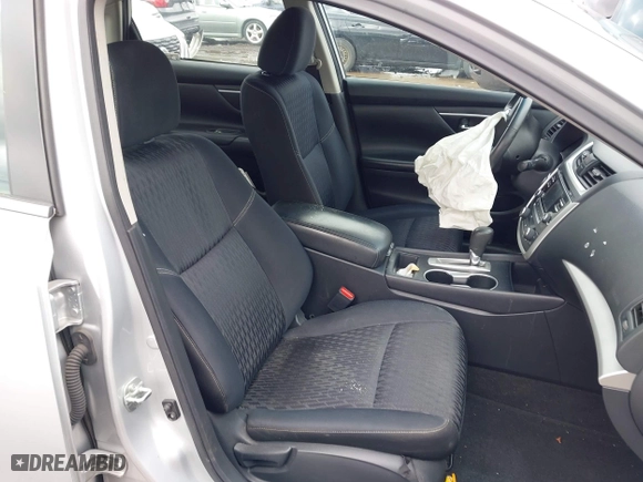 2017 Nissan Altima 2.5 SR with VIN 1N4AL3AP1HC263607, listed as a IAAI auction lot 41953565 with 105,459 mi miles. Bid and sale history available at carsss.com. Image 5.