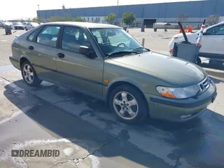 1999 Saab 9-3 z VIN YS3DF58N5X2063017, wystawiony jako IAAI lot #41592018 z przebiegiem 194 886 mil mil oraz . Historia ofert i sprzedaży dostępna na DreamBid. Obrazek 1.