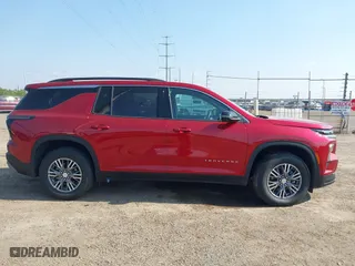 2024 Chevrolet Traverse FWD LT with VIN 1GNERGKS4RJ141560, listed as a IAAI auction lot 41190718 with 8,286 mi miles. Bid and sale history available at carsss.com. Image 13.
