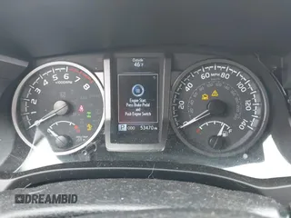 2021 Toyota Tacoma 4WD SR with VIN 3TMCZ5AN6MM392673, listed as a IAAI auction lot 41927892 with 53,470 mi miles. Bid and sale history available at carsss.com. Image 7.