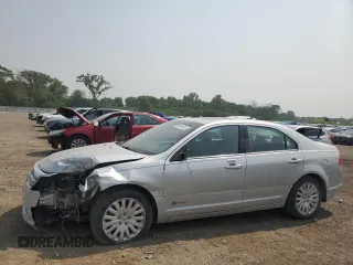 2010 Ford Fusion Hybrid with VIN 3FADP0L34AR185146, listed as a Copart auction lot 58847935 with 106,551 mi miles and Salvage title. Bid and sale history available at DreamBid. Image 1.