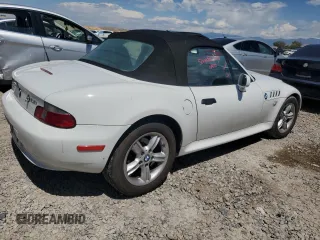 2002 BMW Z3 2.5i with VIN 4USCN33472LM06240, listed as a Copart auction lot 66478484 with 60,082 mi miles and Salvage Title. Bid and sale history available at carsss.com. Image 3.