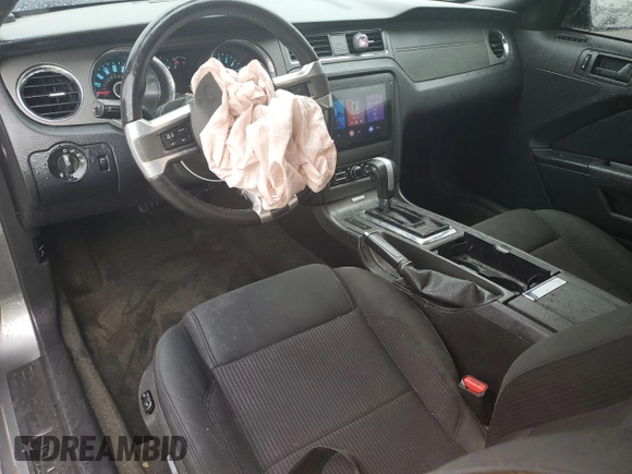 2014 Ford Mustang V6 with VIN 1ZVBP8AM7E5249200, listed as a Copart auction lot 53744875 with 198,627 mi miles and Salvage Title. Bid and sale history available at carsss.com. Image 8.