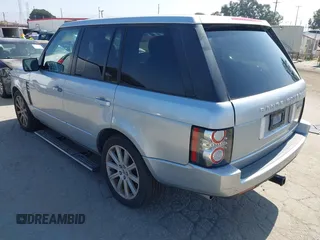 2010 Land Rover Range Rover SC z VIN SALMF1E41AA308123, wystawiony jako IAAI lot #42358785 z przebiegiem Nie podano mil oraz . Historia ofert i sprzedaży dostępna na DreamBid. Obrazek 3.
