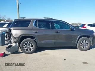 2020 GMC Acadia SLE z VIN 1GKKNKLA3LZ140994, wystawiony jako IAAI lot #41100634 z przebiegiem 51 146 mil mil oraz . Historia ofert i sprzedaży dostępna na DreamBid. Obrazek 13.