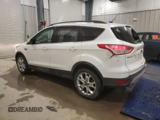 2015 Ford Escape SE with VIN 1FMCU9G95FUB63735, listed as a Copart auction lot 45919565 with 73,643 mi miles and Salvage Title. Bid and sale history available at carsss.com. Image 2.