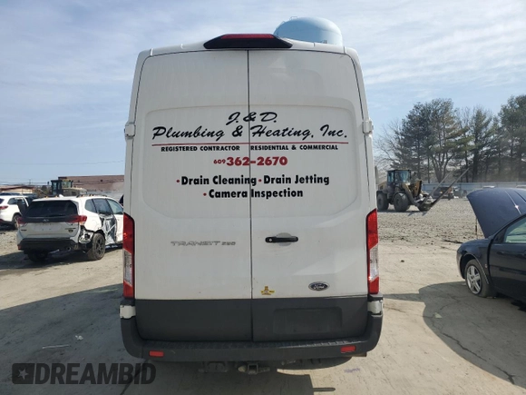 2021 Ford Transit Cargo with VIN 1FTBR1X84MKA46392, listed as a Copart auction lot 47795405 with 50,592 mi miles and Salvage title. Bid and sale history available at DreamBid. Image 6.