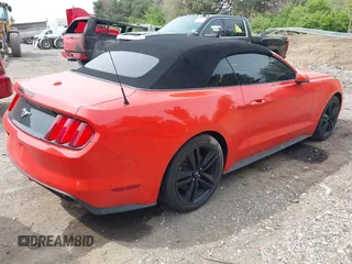2015 Ford Mustang EcoBoost Premium с VIN 1FATP8UH8F5403071, выставлен на аукционе IAAI как лот 42065140 с пробегом 49 767 миль миль и . История ставок и продаж доступна на DreamBid. Изображение 4.