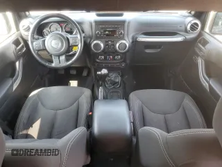 2016 Jeep Wrangler Unlimited Rubicon с VIN 1C4BJWFG1GL277987, выставлен на аукционе Copart как лот 60235135 с пробегом 164 622 миль миль и Чистый • Clean title. История ставок и продаж доступна на DreamBid. Изображение 8.