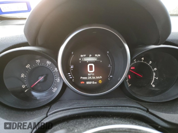 2018 FIAT 500X Trekking z VIN ZFBCFXCB8JP672062, wystawiony jako Copart lot #44518825 z przebiegiem 95 915 mil mil oraz Szkody całkowita. Historia ofert i sprzedaży dostępna na DreamBid. Obrazek 9.