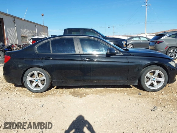 2013 BMW 3 Series 320i with VIN WBA3B1C50DF461591, listed as a IAAI auction lot 41505029 with 1 mi miles. Bid and sale history available at carsss.com. Image 13.