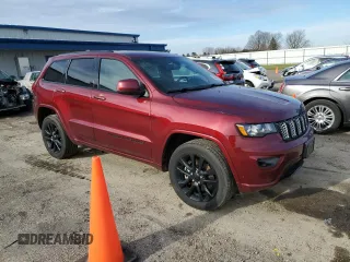 2022 Jeep Grand Cherokee WK Laredo X with VIN 1C4RJFAG5NC150291, listed as a Copart auction lot 82338664 with 72,215 mi miles and Salvage Title. Bid and sale history available at carsss.com. Image 4.