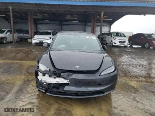 2024 Tesla Model 3 with VIN 5YJ3E1EA8RF842203, listed as a Copart auction lot 43854315 with 2,756 mi miles and Salvage Title. Bid and sale history available at carsss.com. Image 5.