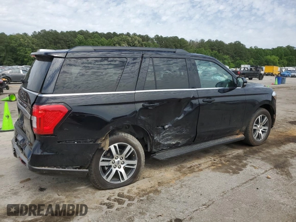 2024 Ford Expedition XLT with VIN 1FMJU1H81REA55710, listed as a Copart auction lot 56927215 with 16,072 mi miles and Salvage title. Bid and sale history available at DreamBid. Image 3.