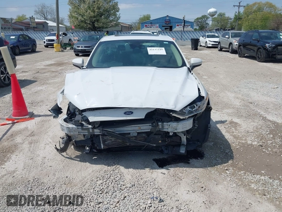 2020 Ford Fusion SE с VIN 3FA6P0HD3LR162034, выставлен на аукционе IAAI как лот 42137249 с пробегом 57 629 миль миль и . История ставок и продаж доступна на DreamBid. Изображение 12.