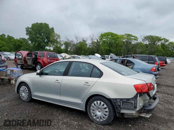 2012 Volkswagen Jetta SE with VIN 3VWDP7AJ8CM302938, listed as a Copart auction lot 57828475 with 127,174 mi miles and Clean title. Bid and sale history available at DreamBid. Image 2.