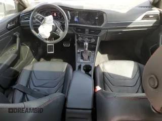 2019 Volkswagen Jetta GLI S z VIN 3VW6T7BU2KM254364, wystawiony jako Copart lot #53182095 z przebiegiem 63 972 mil mil oraz Szkody całkowita. Historia ofert i sprzedaży dostępna na DreamBid. Obrazek 8.