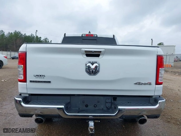 2020 Ram 1500 Big Horn with VIN 1C6SRFBT4LN317075, listed as a IAAI auction lot 41492786 with 88,676 mi miles. Bid and sale history available at carsss.com. Image 18.