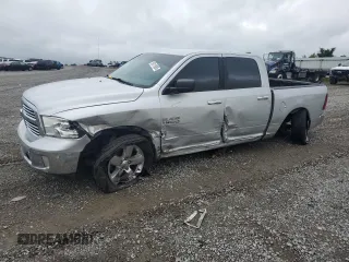 2015 Ram 1500 Big Horn z VIN 1C6RR7LG0FS749383, wystawiony jako Copart lot #60119895 z przebiegiem 9 787 mil mil oraz Szkoda całkowita • Salvage title. Historia ofert i sprzedaży dostępna na DreamBid. Obrazek 1.