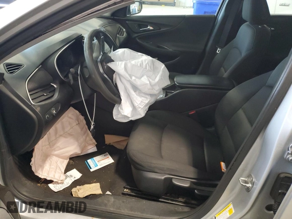 2020 Chevrolet Malibu LS with VIN 1G1ZC5ST5LF030317, listed as a Copart auction lot 49772795 with 124,998 mi miles and Salvage Title. Bid and sale history available at DreamBid. Image 7.
