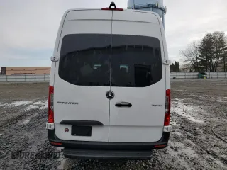 2024 Mercedes-Benz Sprinter with VIN W1W4NCHY0RT170258, listed as a Copart auction lot 43573275 with 36,369 mi miles and Salvage Title. Bid and sale history available at DreamBid. Image 6.