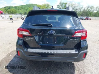 2018 Subaru Outback Premium z VIN 4S4BSACC5J3365431, wystawiony jako IAAI lot #42230815 z przebiegiem 133 274 mil mil oraz . Historia ofert i sprzedaży dostępna na DreamBid. Obrazek 17.