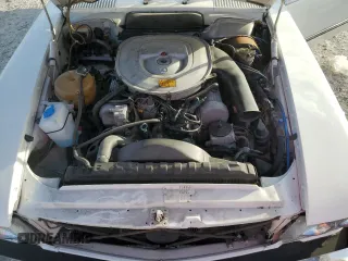 1984 Mercedes-Benz 380 with VIN WDBBA45A2EA008289, listed as a Copart auction lot 81090604 with 81,402 mi miles and Salvage Title. Bid and sale history available at carsss.com. Image 11.