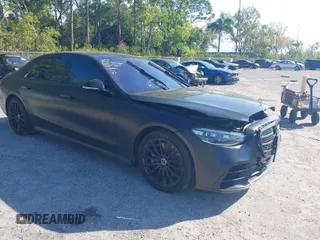 2022 Mercedes-Benz S 580 with VIN W1K6G7GB5NA099203, listed as a IAAI auction lot 41704626 with 10,357 mi miles and . Bid and sale history available at DreamBid. Image 1.