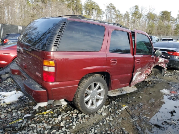 2002 GMC Yukon Denali with VIN 1GKEK63U22J108185, listed as a Copart auction lot 44587915 with 227,348 mi miles and Salvage Title. Bid and sale history available at carsss.com. Image 3.