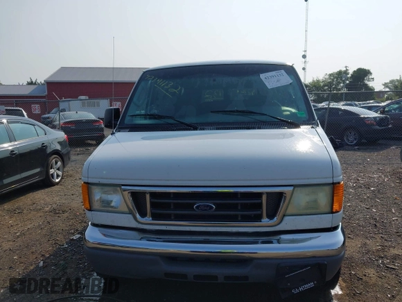 2004 Ford Econoline Passenger XL z VIN 1FBSS31L84HA63095, wystawiony jako IAAI lot #42391132 z przebiegiem 158 587 mil mil oraz . Historia ofert i sprzedaży dostępna na DreamBid. Obrazek 13.