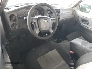2009 Ford Ranger XL z VIN 1FTYR10D49PA37445, wystawiony jako Copart lot #59775175 z przebiegiem 168 128 mil mil oraz Czysty tytuł • Clean title. Historia ofert i sprzedaży dostępna na DreamBid. Obrazek 8.