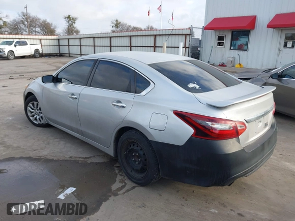 2017 Nissan Altima SL with VIN 1N4AL3AP6HC123908, listed as a IAAI auction lot 41670999 with 90,846 mi miles and . Bid and sale history available at DreamBid. Image 3.