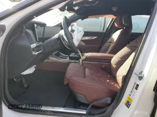 2023 BMW i7 xDrive60 z VIN WBY53EJ05PCN85609, wystawiony jako Copart lot #37740884 z przebiegiem Nie podano mil oraz . Historia ofert i sprzedaży dostępna na DreamBid. Obrazek 7.