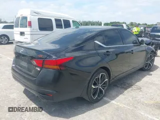 2024 Nissan Altima SR z VIN 1N4BL4CV8RN312278, wystawiony jako IAAI lot #42096194 z przebiegiem 20 256 mil mil oraz . Historia ofert i sprzedaży dostępna na DreamBid. Obrazek 4.