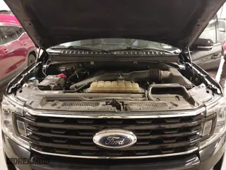 2019 Ford Expedition Limited with VIN 1FMJU2AT1KEA90239, listed as a IAAI auction lot 41513730 with 89,642 mi miles. Bid and sale history available at carsss.com. Image 10.