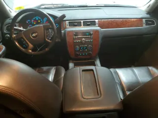 2009 Chevrolet Silverado 1500 LTZ with VIN 1GCEK390X9Z277364, listed as a Copart auction lot 84702604 with 187,325 mi miles and Clean Title. Bid and sale history available at carsss.com. Image 8.