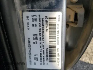 2002 Chrysler Concorde Limited z VIN 2C3AD56GX2H210554, wystawiony jako Copart lot #76775544 z przebiegiem Nie podano mil oraz Nie do naprawy. Historia ofert i sprzedaży dostępna na DreamBid. Obrazek 12.