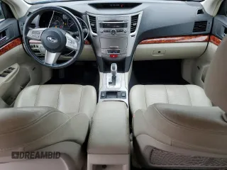 2011 Subaru Outback Limited Power Moon z VIN 4S4BRDKC7B2347888, wystawiony jako Copart lot #55555355 z przebiegiem 141 591 mil mil oraz Czysty tytuł • Clean title. Historia ofert i sprzedaży dostępna na DreamBid. Obrazek 8.