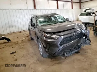 2022 Toyota RAV4 XLE with VIN 2T3P1RFV2NC292175, listed as a Copart auction lot 61615985 with Not provided miles and Non repairable. Bid and sale history available at DreamBid. Image 14.