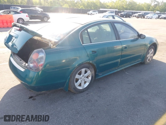 2003 Nissan Altima S with VIN 1N4AL11DX3C128760, listed as a IAAI auction lot 41980962 with 249,200 mi miles. Bid and sale history available at carsss.com. Image 4.