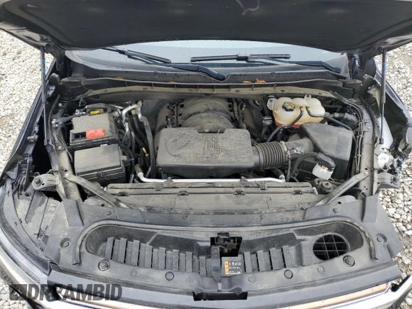2022 Chevrolet Suburban High Country with VIN 1GNSKGKLXNR363841, listed as a Copart auction lot 84008044 with 42,053 mi miles and Salvage Title. Bid and sale history available at DreamBid. Image 13.