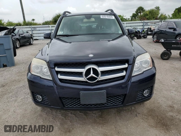 2011 Mercedes-Benz GLK 350 with VIN WDCGG5GB9BF639695, listed as a Copart auction lot 62616424 with 94,971 mi miles and Non Repairable. Bid and sale history available at DreamBid. Image 5.