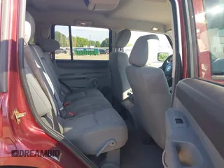 2007 Jeep Commander Sport с VIN 1J8HH48P87C553761, выставлен на аукционе IAAI как лот 42442898 с пробегом 171 863 миль миль и . История ставок и продаж доступна на DreamBid. Изображение 8.